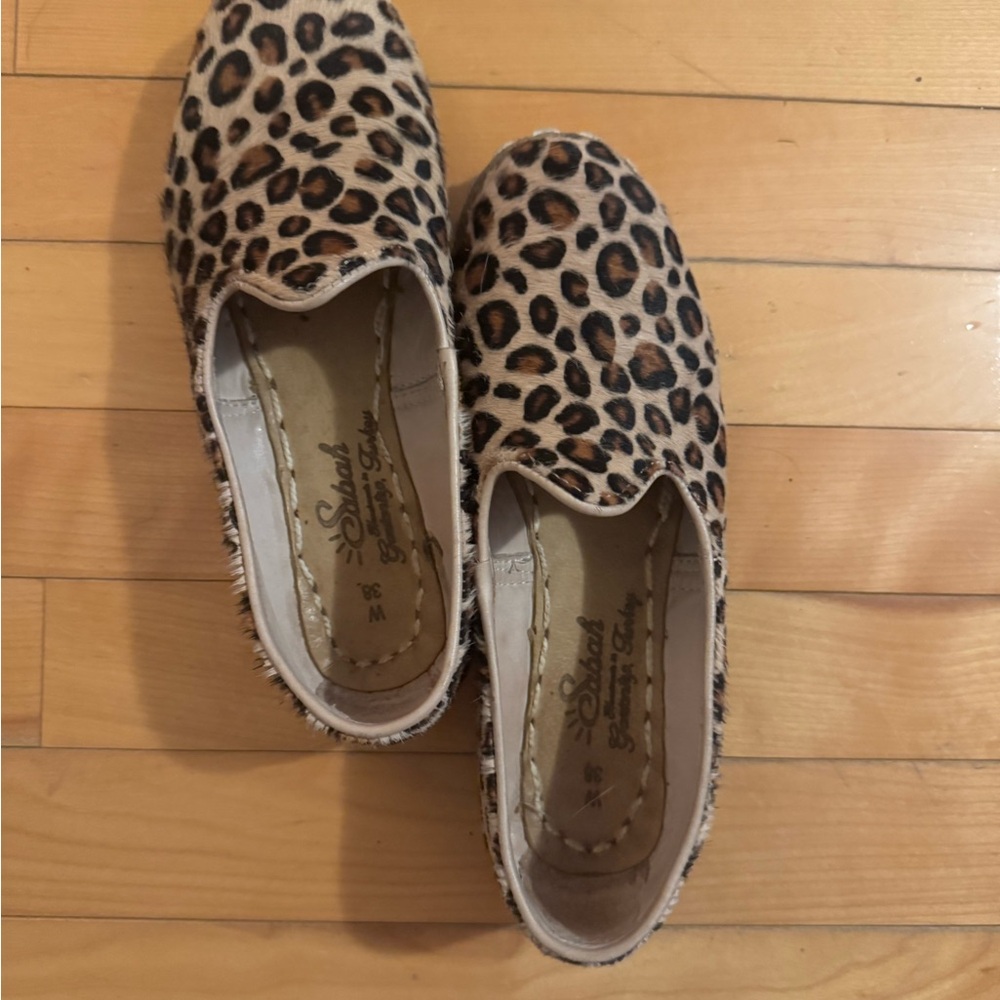Sabah Women's Brown Leopard Loafers - Picture 2 of 4